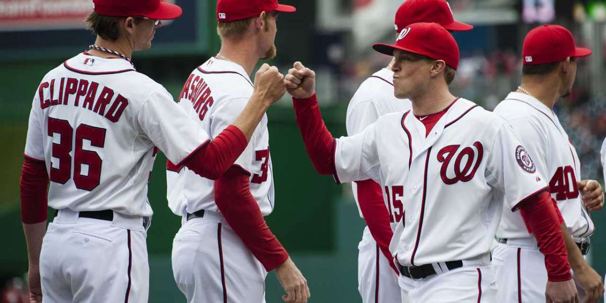 Blockage Call Helps Phillies Sweep Nationals In Doubleheader For 14th Win 16